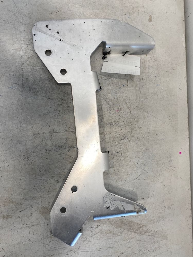Freightliner Frame Brackets A2267324003 (753-10145)