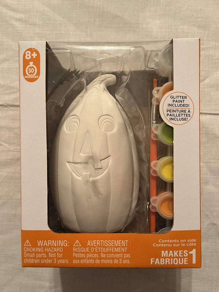 Creatology 3D Ceramic Kit - Halloween - Jack-O-Lantern - Paint Included