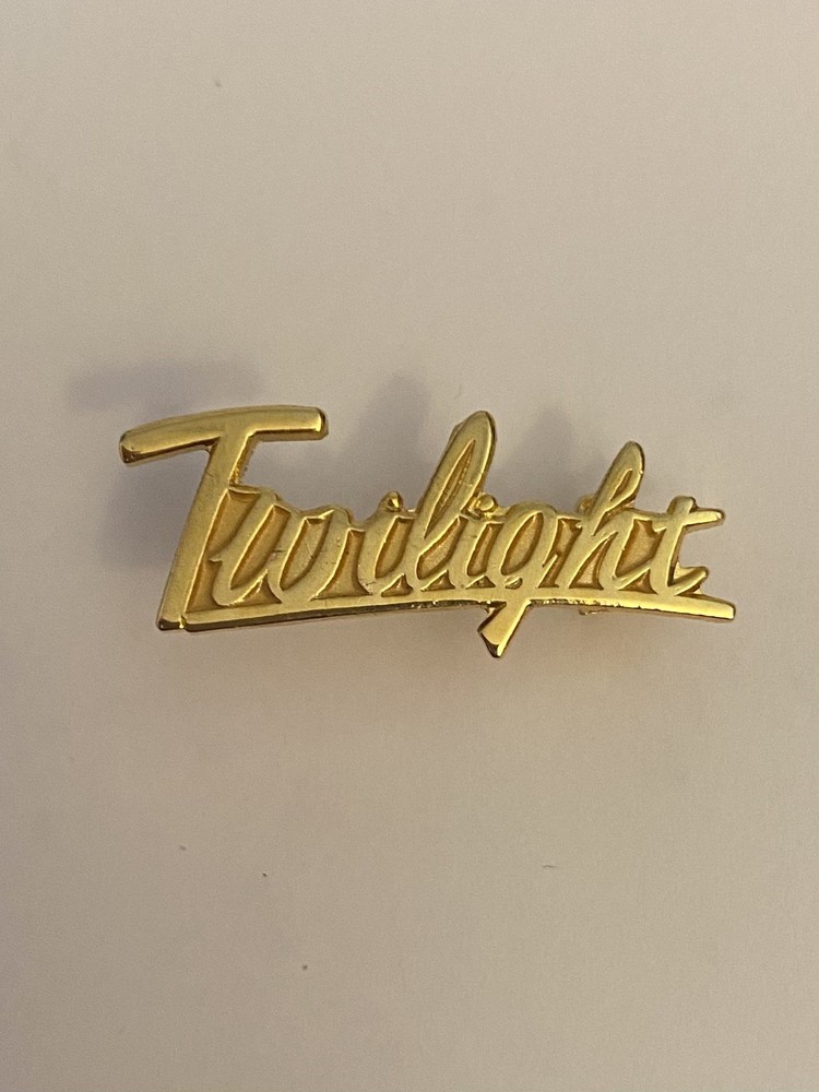 Twilight Lapel Pin P167