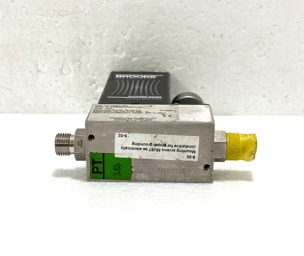 Brooks Instruments SLA5850P1FDF1C2A1 Thermal Mass Flow Controller Gas H2s