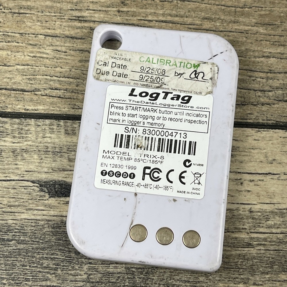 LogTag TRIX-8 Blue Temperature Data Loggers Please See Pictures and Description