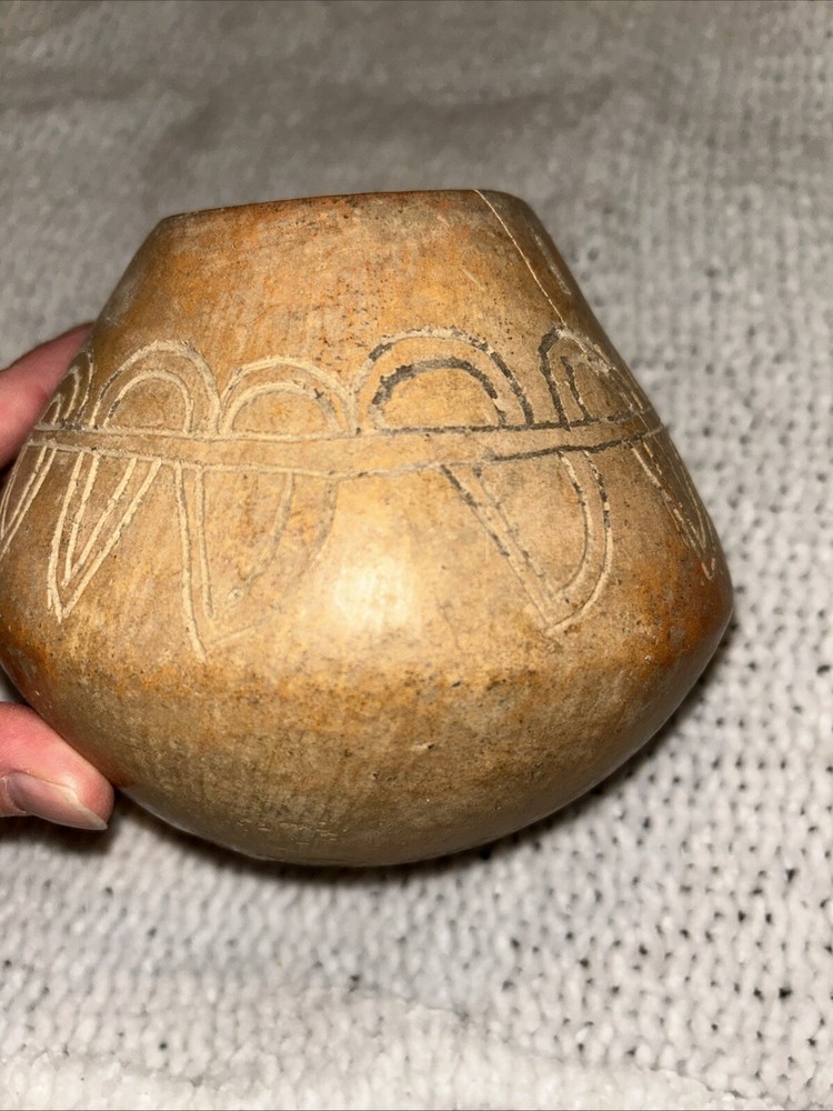 4x7 Mayan Panama Handmade Vase