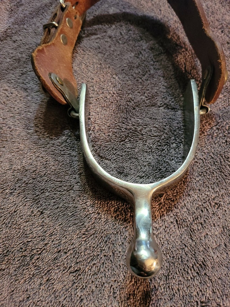 Humane blunt Spur single Left. Used ships usps.