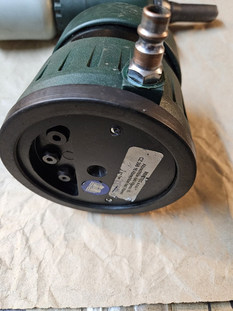 pneumohydraulic rivet machine RIVETEC RL40