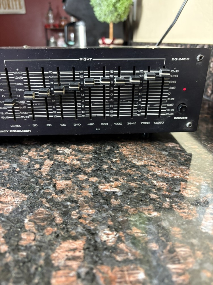 NUMARK EQ 2450 10 BAND STEREO FREQUENCY EQUALIZER,