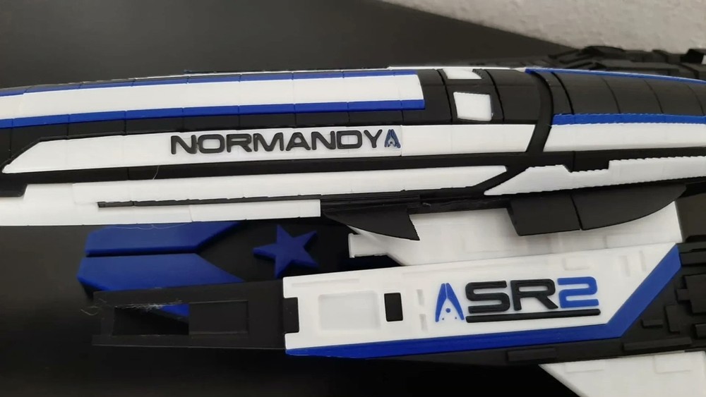 MASS EFFECT SSV Normandy SR2 Spaceship Painted Model 3D Print