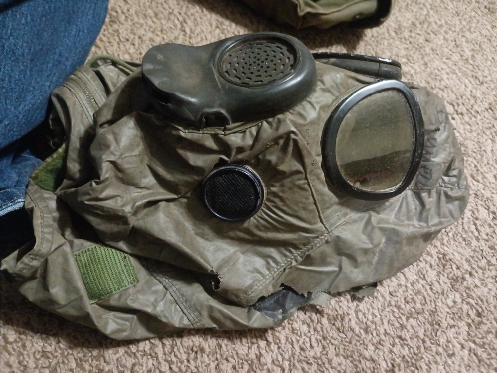 Vintage US Gas Mask