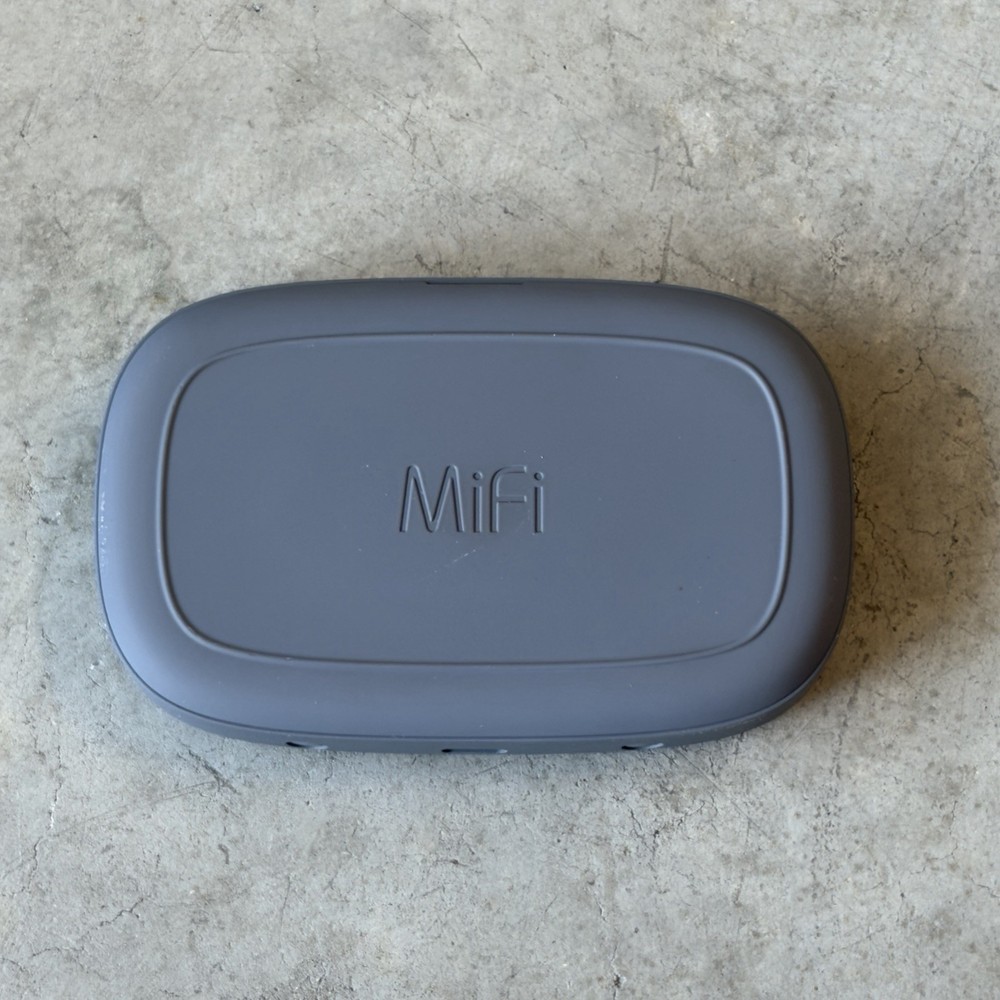 Verizon Jetpack MiFi 8800L LTE Mobile Hotspot