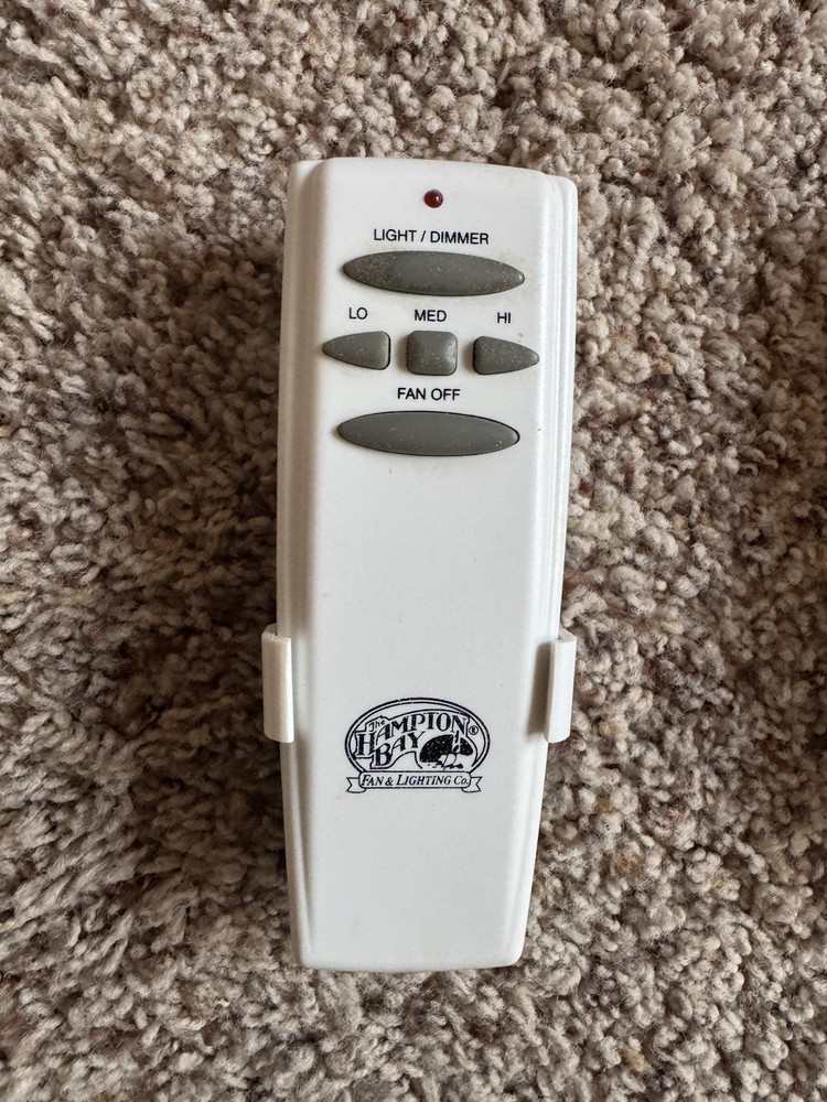 Hampton Bay Ceiling Fan Remote UC7078T with controller