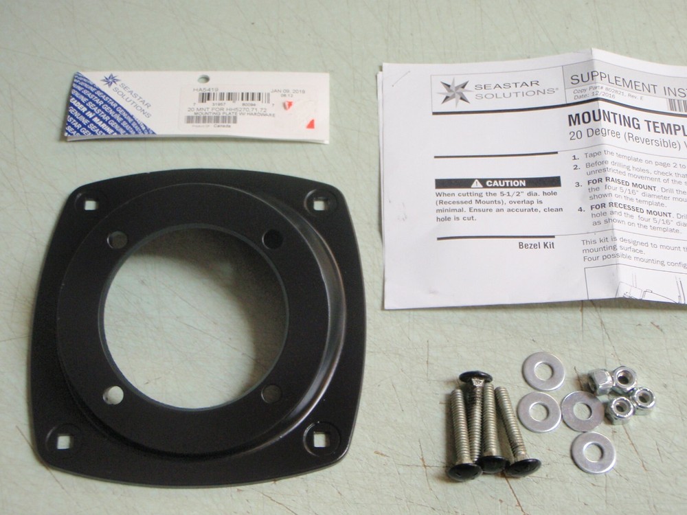HA5419 20 Degree Wedge for Standard Helms SEASTAR SOLUTIONS MOUNTING PLATE