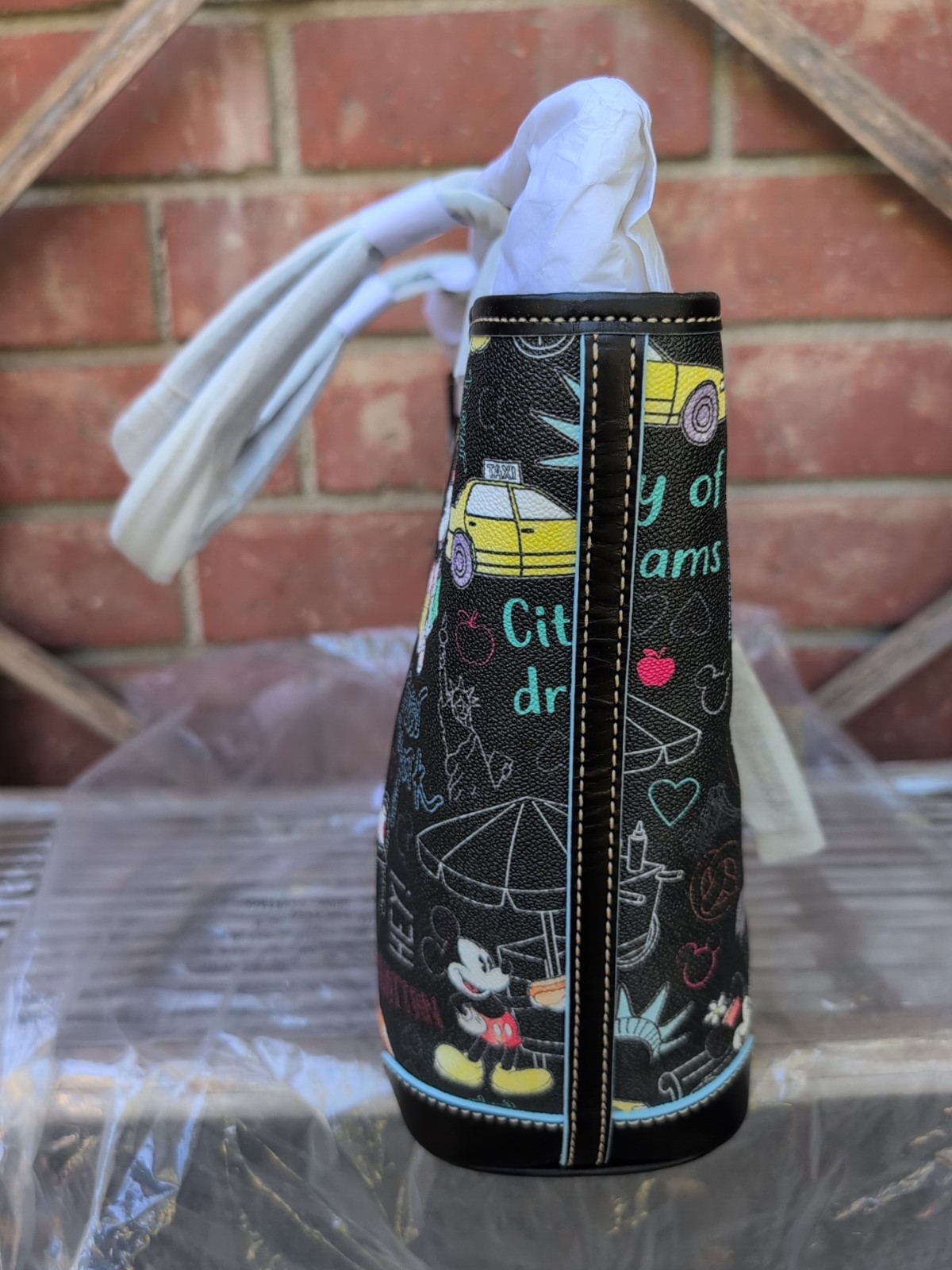 Disney Dooney & Bourke New York City Mickey & Minnie Mouse Tote Bag NWT