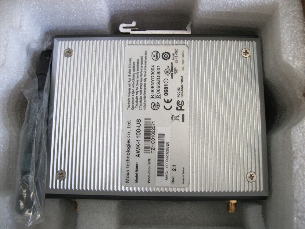 MOXA AWK-1100-US Wireless Access Point/Bridge/AP Client NEW G7