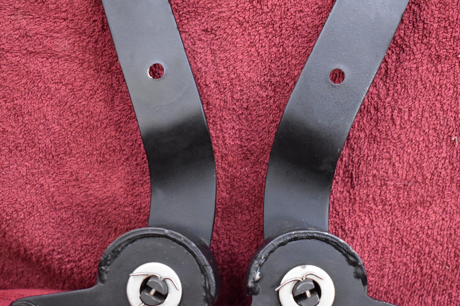 72-76 Datsun 240Z 260Z 280Z LH + RH driver passenger seat hinge set OEM used