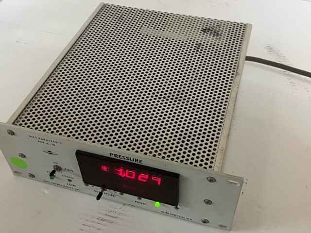 MKS PDR-C-1B BARATRON PRESSURE READOUT
