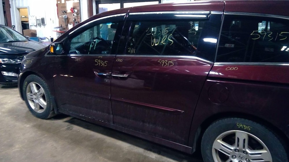 Used Blind Spot Detection System Warning Control Module fits: 2011 Honda Odyssey