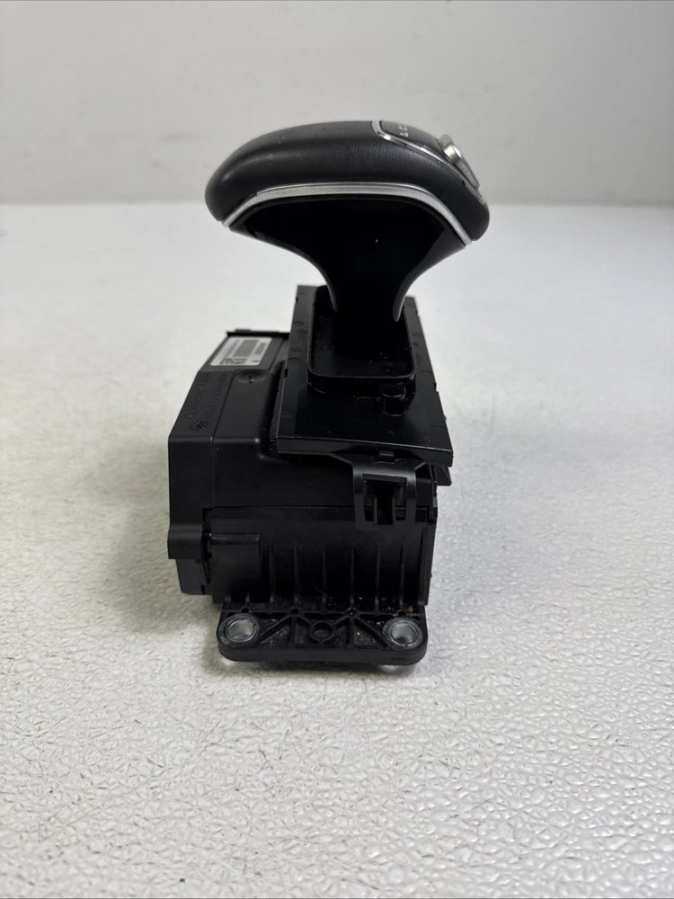 2012-2014 Chrysler 300 Automatic Gear Shifter Assembly Floor Selector OEM Factor