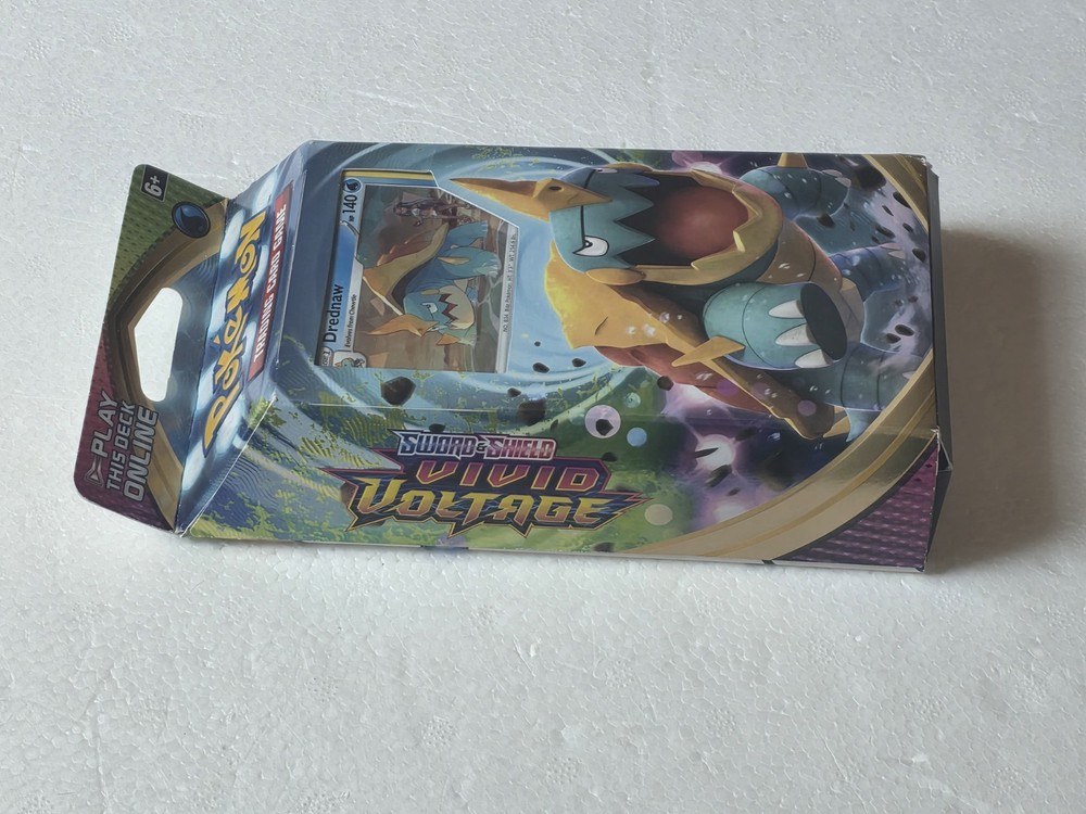 2020 Vivid Voltage Charizard And Drednaw Theme Decks Bundle