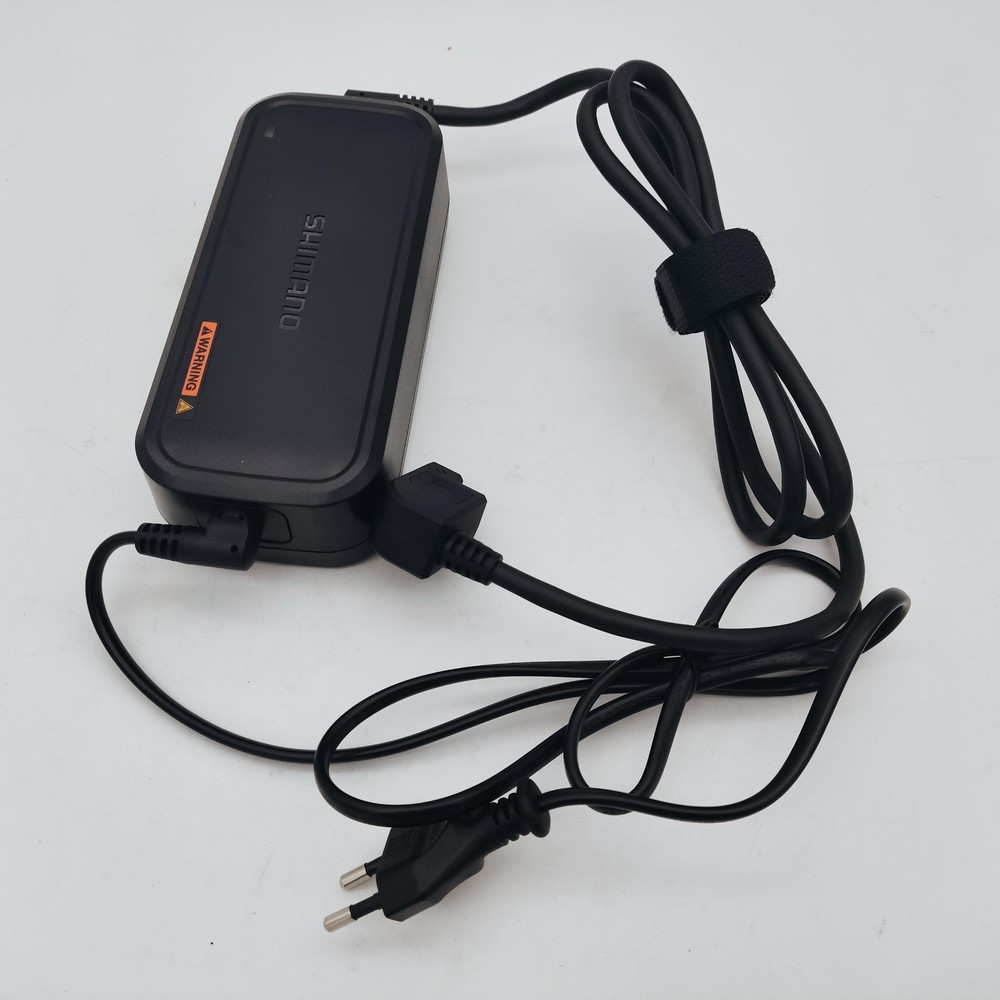 Shimano EC-E8004 STEPS eBike Battery 4A Fast Charger