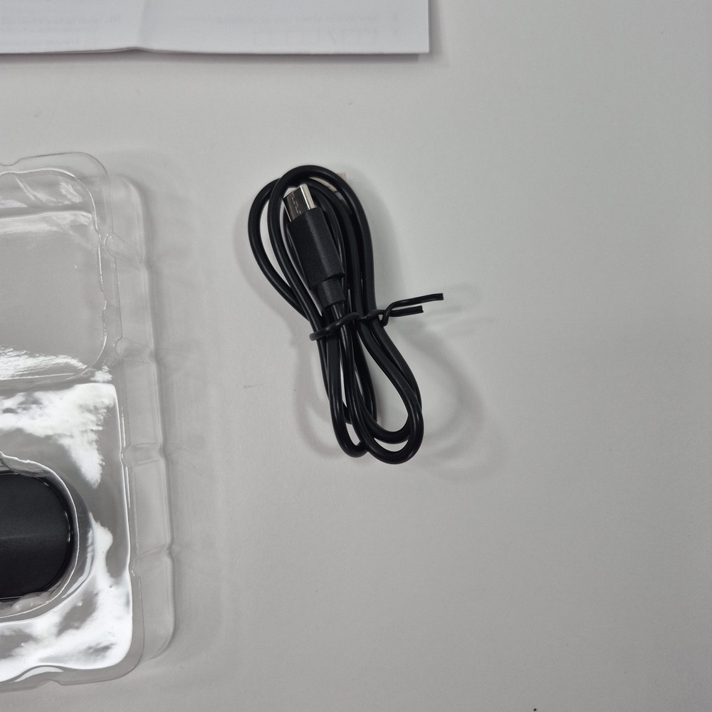 Aluratek Bluetooth Audio Receiver & Transmitter With Bluetooth 5 New Open Box