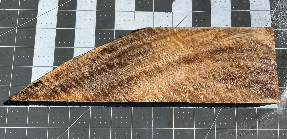 Hawaiian Curly Mango Board #10784