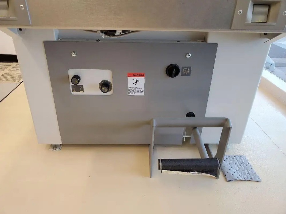 polar 66 paper cutter