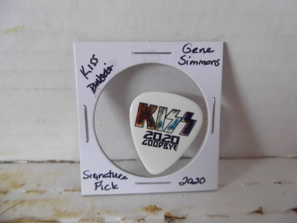 KISS "GENE SIMMONS" 2020 SIGNATURE GUITAR PICK~READ DESCRIPTION (#17/7)