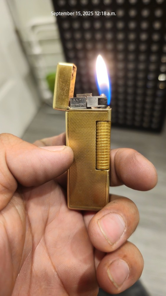 Vintage Alfred Dunhill Rollagas Lighter