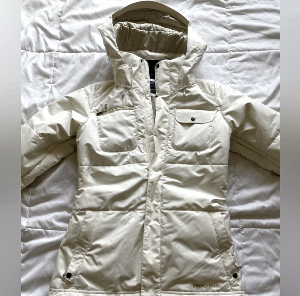 Patagonia Women's Primo Down Jacket