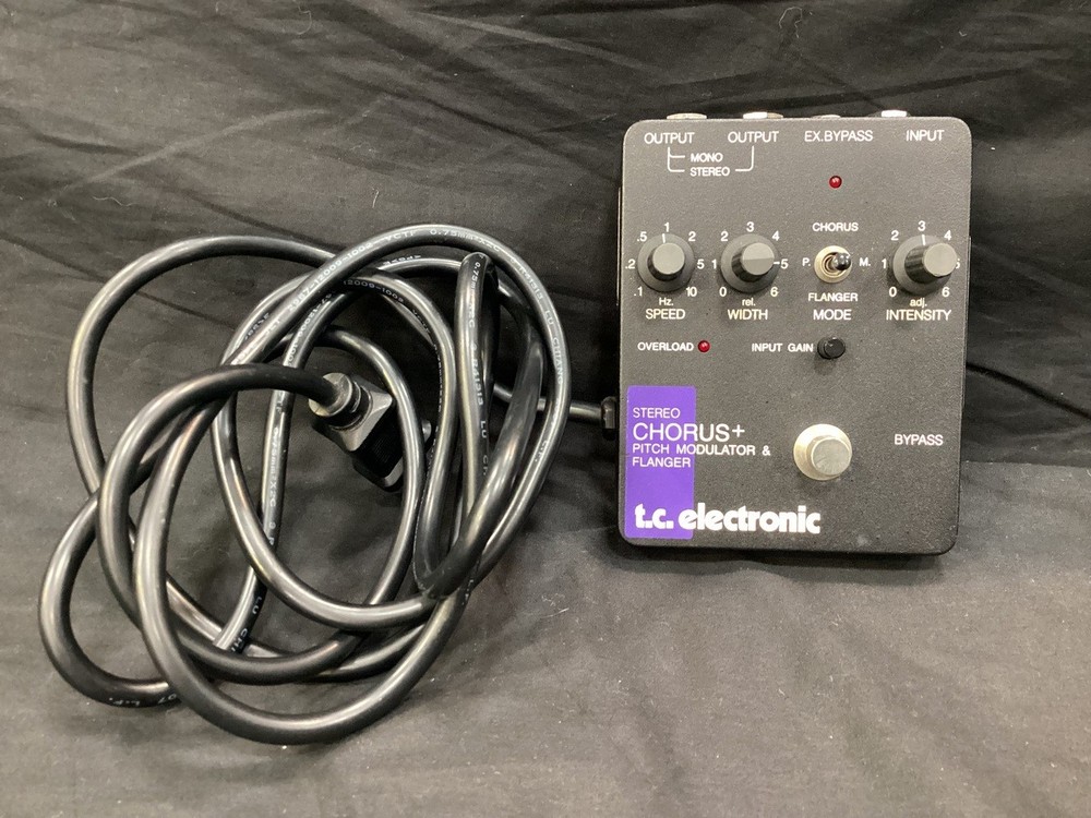 tc electronic Stereo Chorus+ Guitar Effects Pedal Used