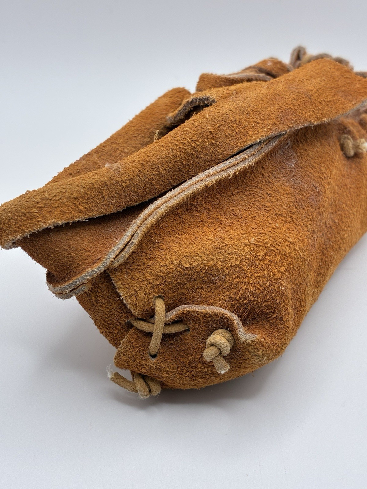 Antique 1960s–70s Handmade Suede Leather Beaded Moccasins Baby Toddler