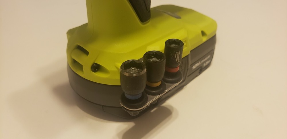 RYOBI 18V IMPACT & DRILL'S Bit Holder