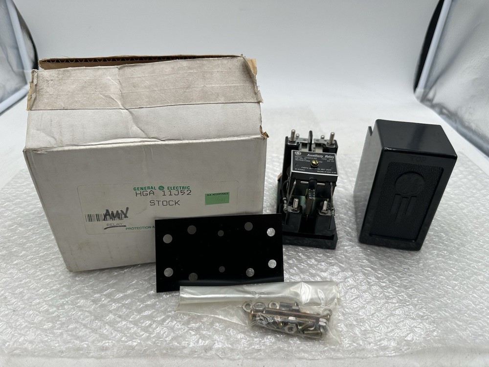 GE Auxiliary Relay 12HGA11J52 *NEW, OPEN BOX*