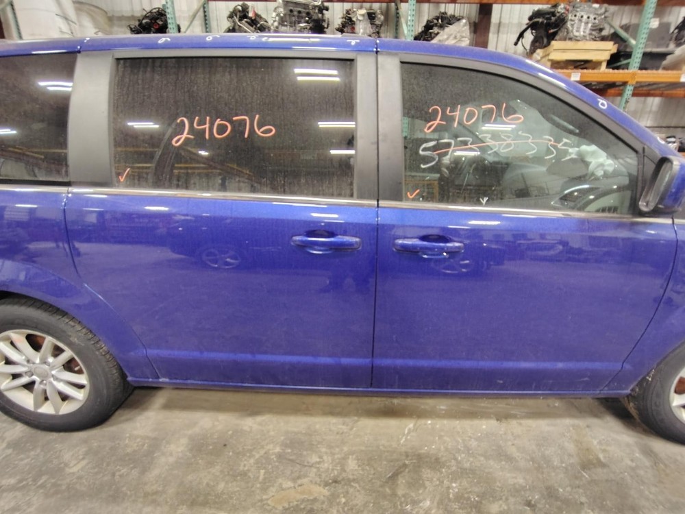Used A/C Selector Switch fits: 2018 Dodge Caravan AC front dash mounted manual c