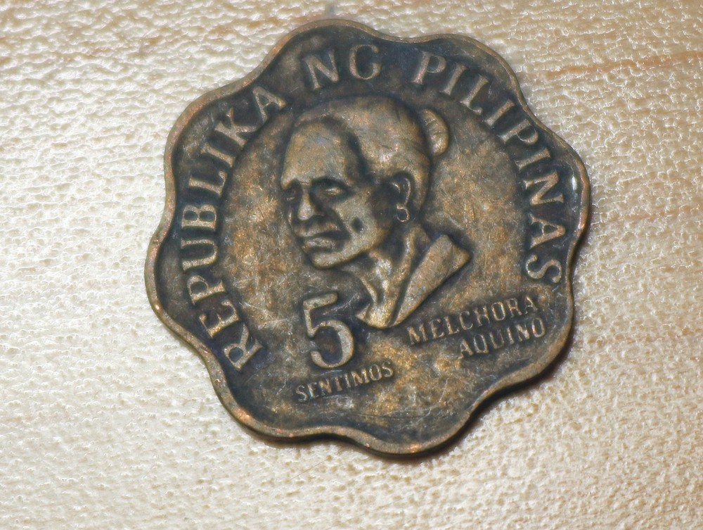 1976 Philippines 5 Sentimos
