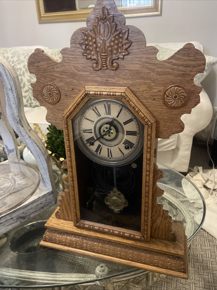 Walnut Late 19Th Century Gingerbread Mantel Clock