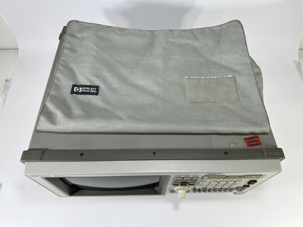 HP Agilent 1663C ~ 34-Channel Portable Benchtop Logic Analyzer with Option 8ZE