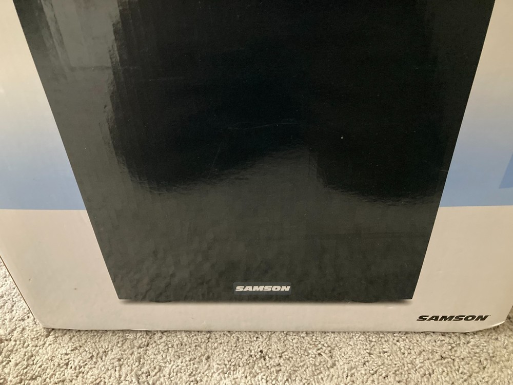 Samson MediaOne 10S 10" 100 Watt Powered Studio Subwoofer Variable Crossover Sub