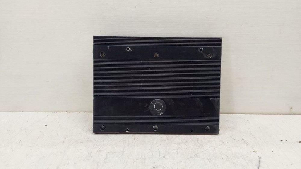 2011 Dodge Charger Speaker Amplifier