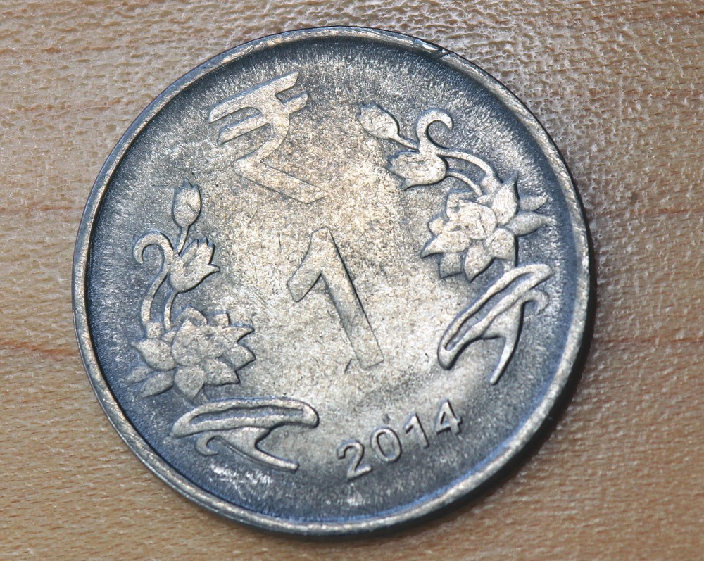 2014 India 1 Rupee Calcutta Mint