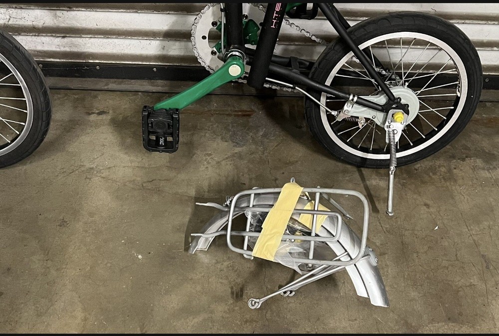 GIANT 16in Extend Frame Bike