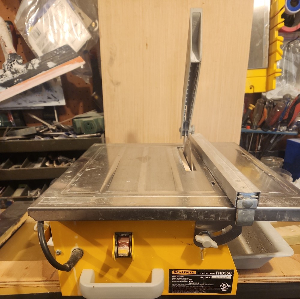 WorkForce tile cutter saw THD550 120V