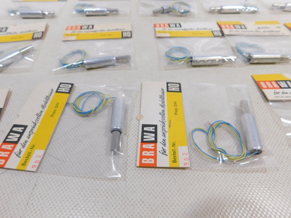 Brawa H0 Etc 20X 902 Simple Switch Button Mint+Box Unopened #EJ204-1