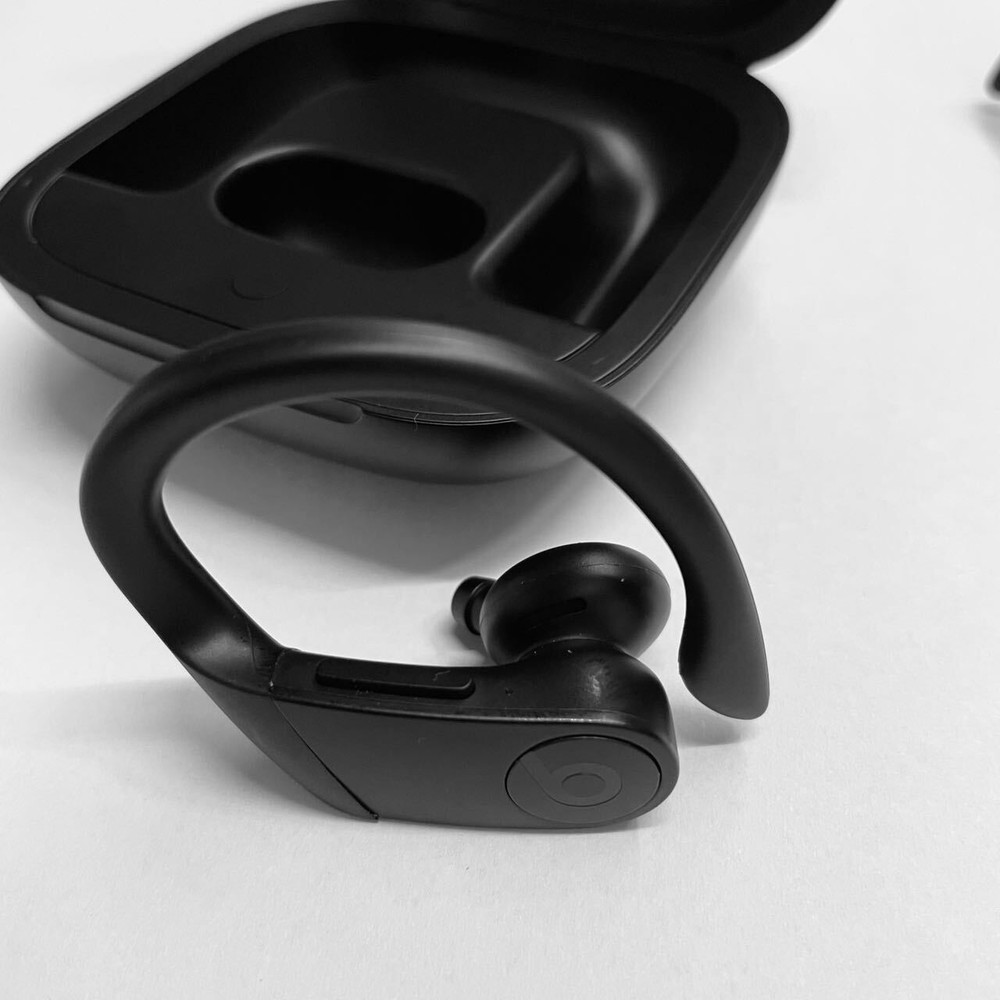 Replacement Earbud for PowerBeats Pro Black Single Or Both Earbud - Black