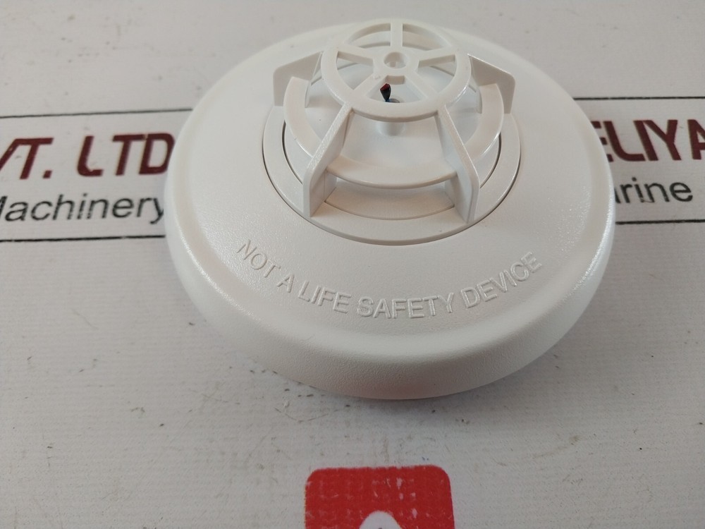 Simplex 4098-9733 heat detector