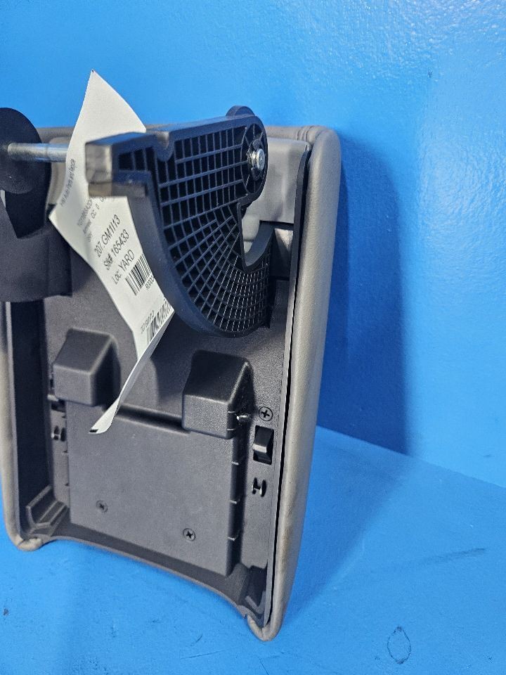 2013 CHEVROLET MALIBU ARM REST