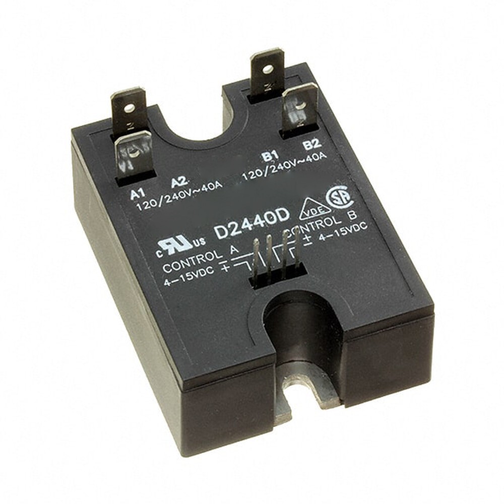 New For Crydom D2440D Solid State Relay 4-15V