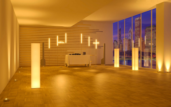 Ape Labs UniTotem | Universal Totem & Light Stand