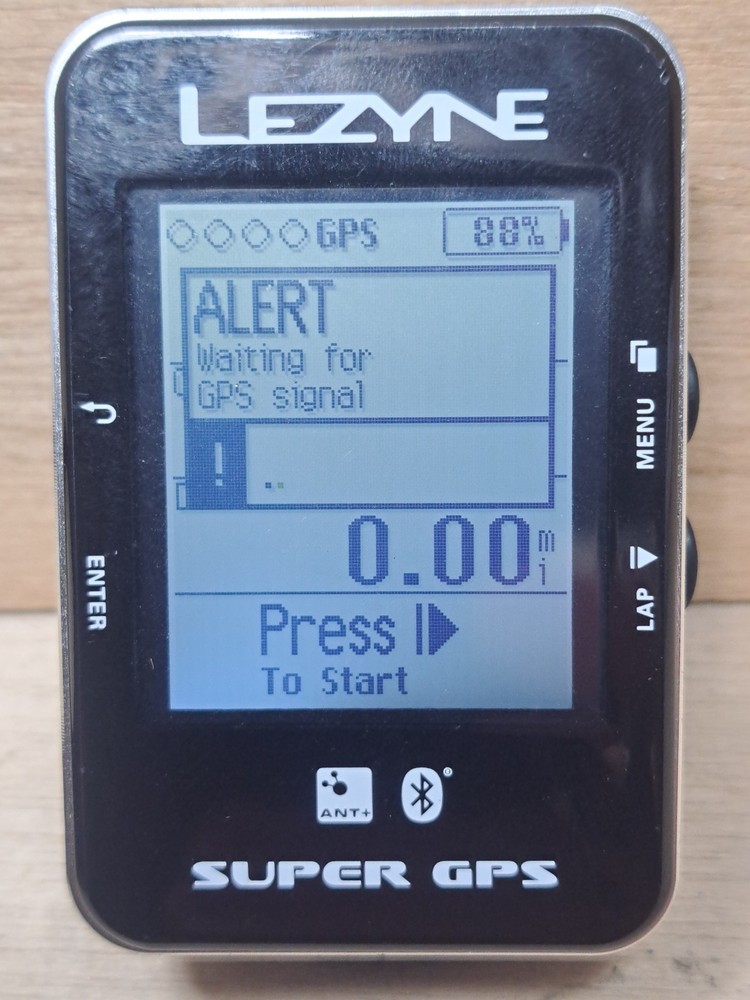 Lezyne Super GPS Cycling Computer / Mount & clamp included