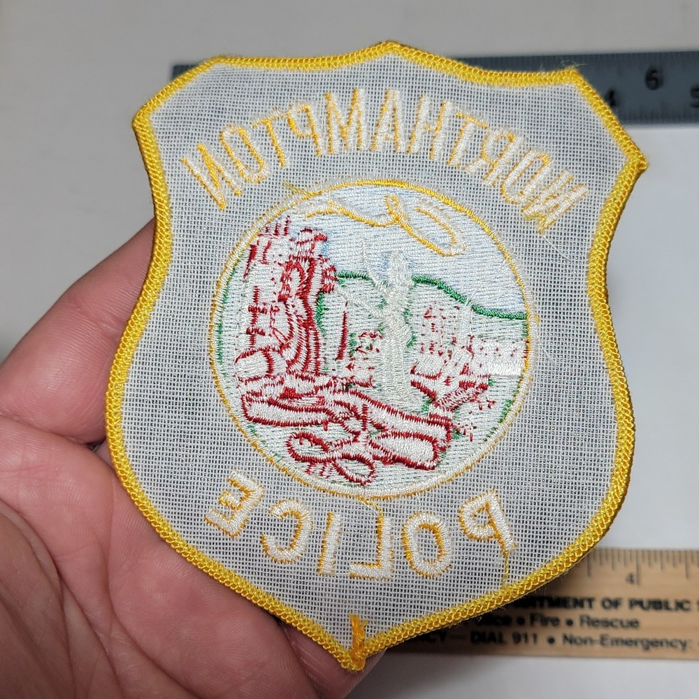 Bin2 B3 Police patch Massachusetts Northampton