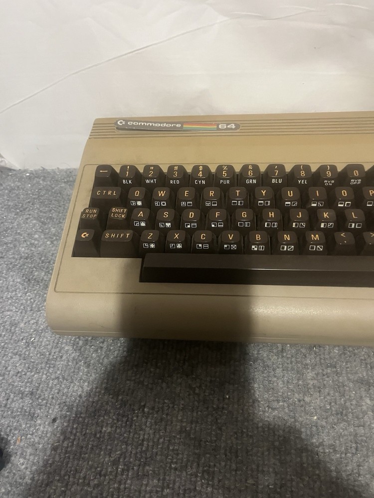 Vintage Commodore 64 With Power Supply Untested
